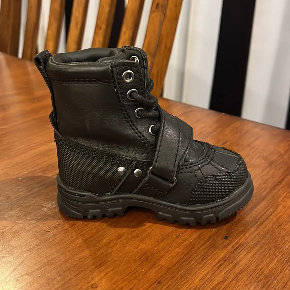 Polo Ralph Lauren Tavin Boots black new Toddlers Infant Boys Size 4